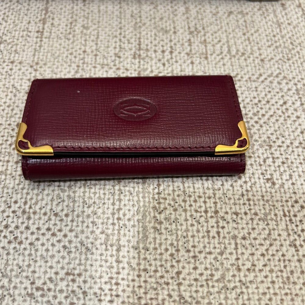 Cartier Leather 4-Key Key Holder in Bordeaux - Picture 2 of 6